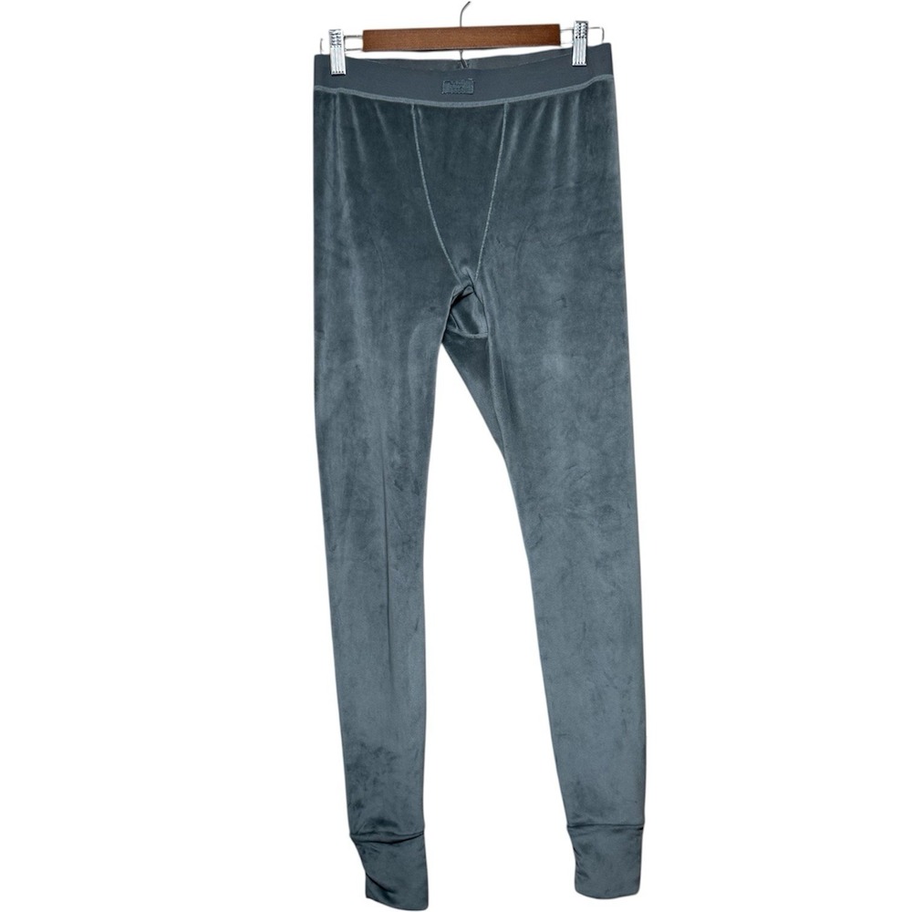 SKIMS Velour Leggings Size L‎ Gray Cozy Elevated Style